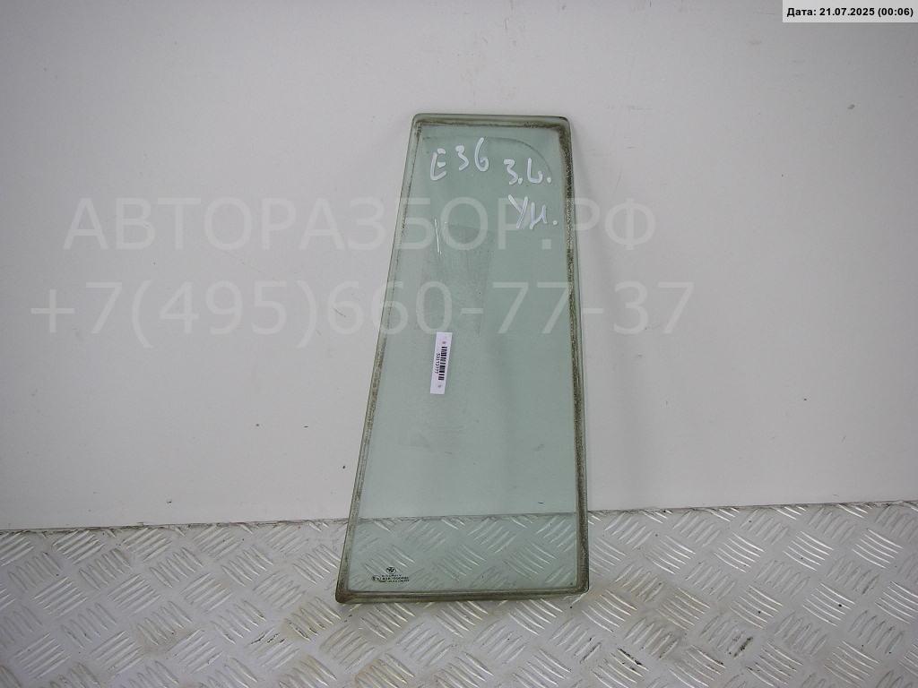 Стекло двери задней левой (форточка)