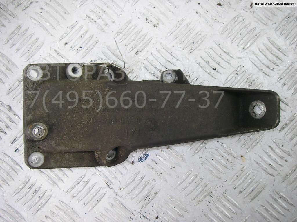 Кронштейн двигателя левый