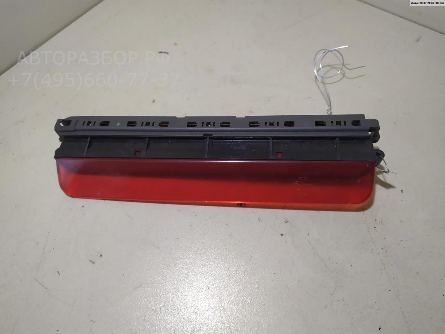 Фонарь задний (стоп сигнал)