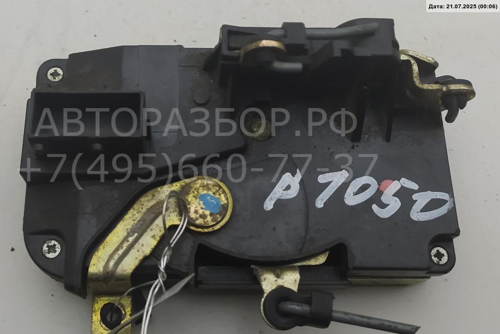 Замок двери передней правой