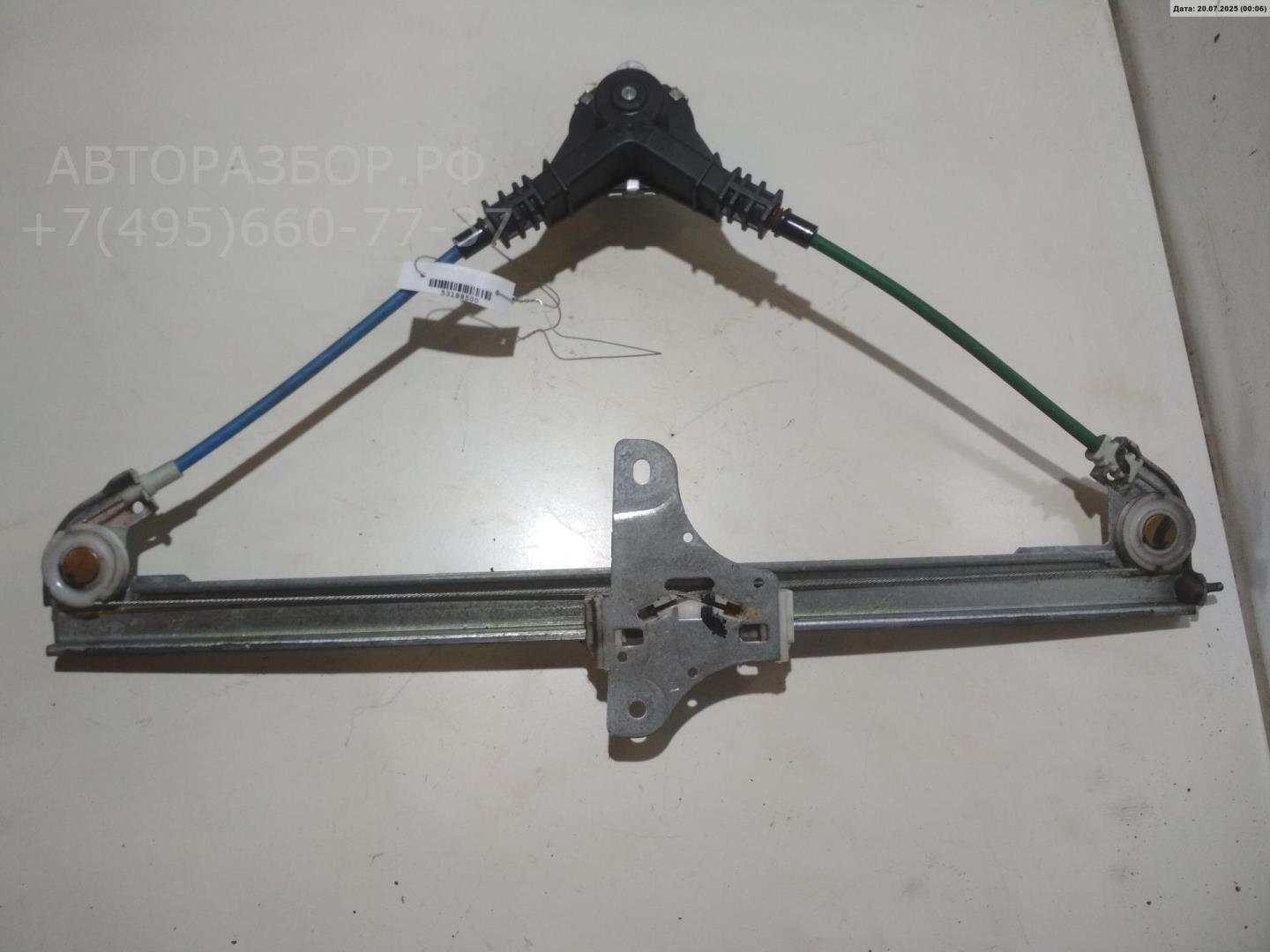 Стеклоподъемник механ. задний правый