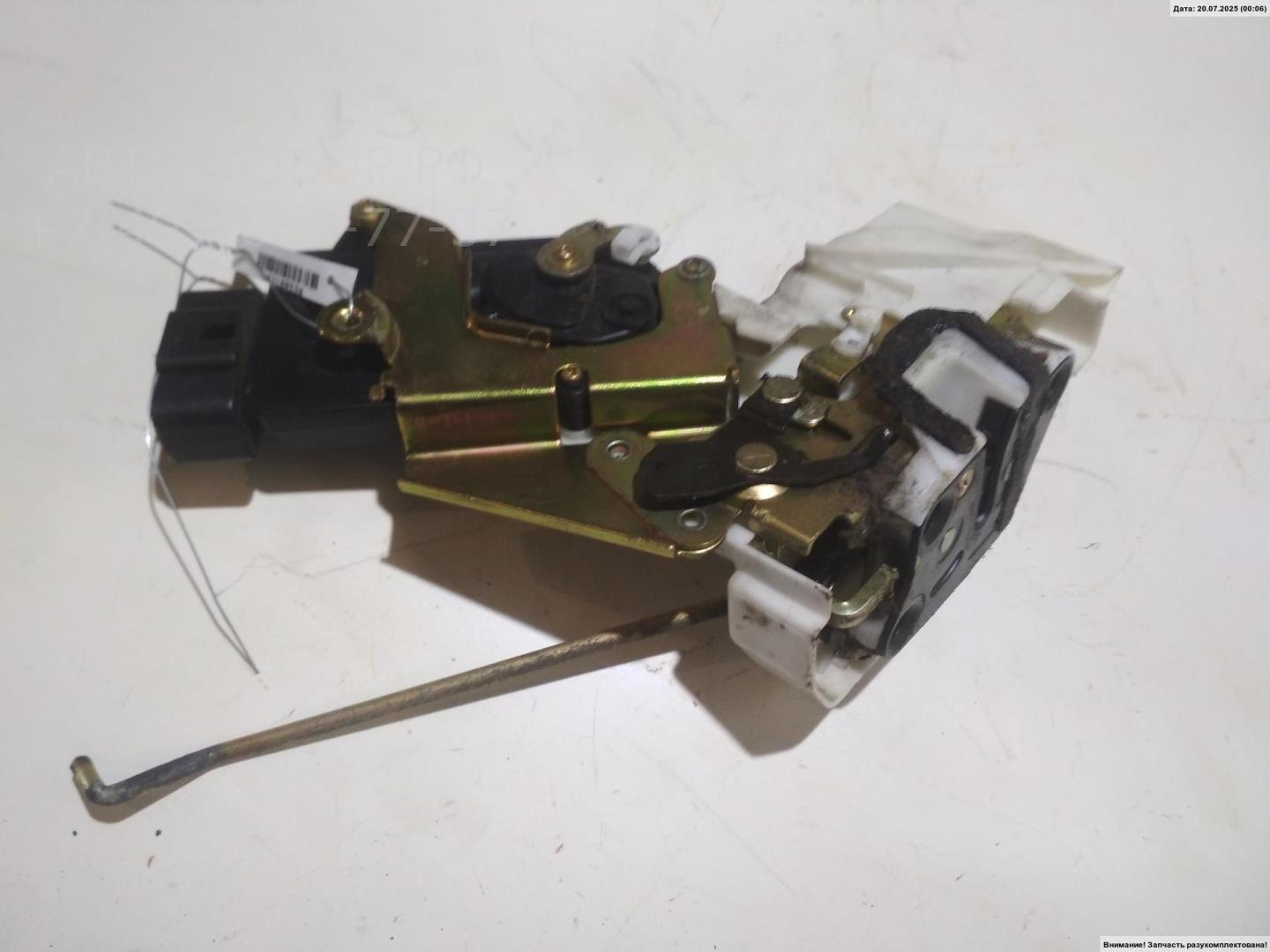 Замок двери задней правой