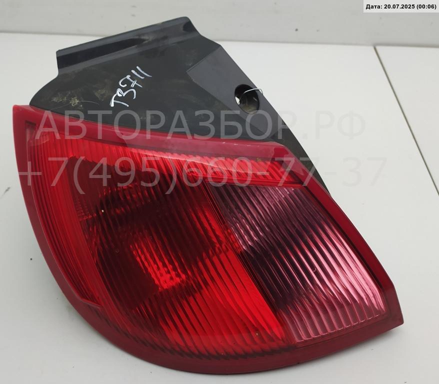 Фонарь задний левый