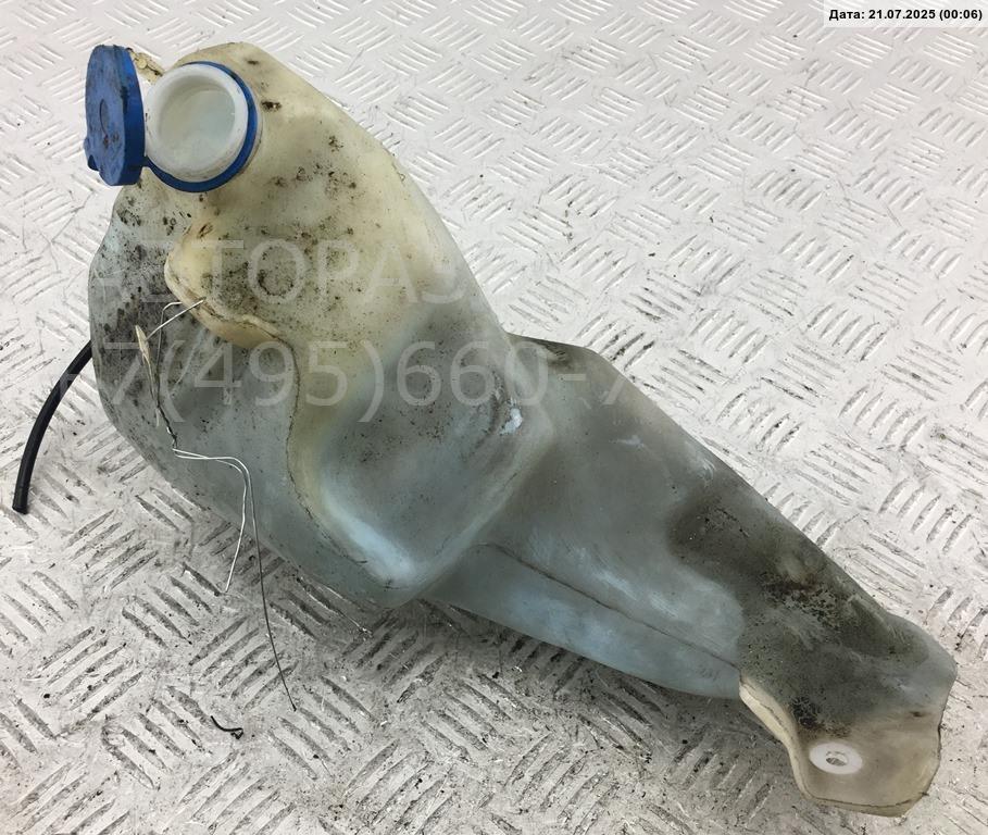 Бачок омывателя лобового стекла