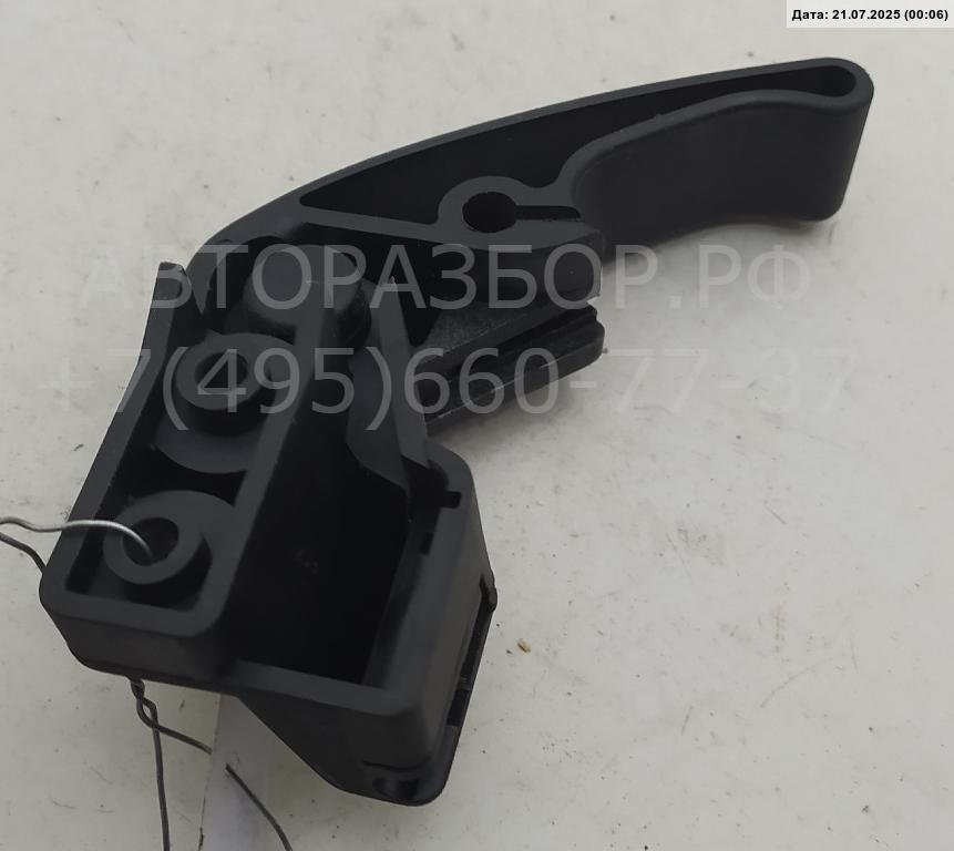 Ручка открывания капота