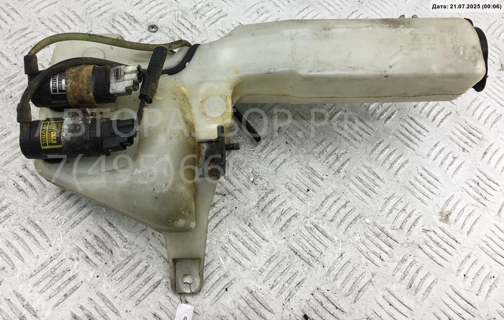 Бачок омывателя лобового стекла