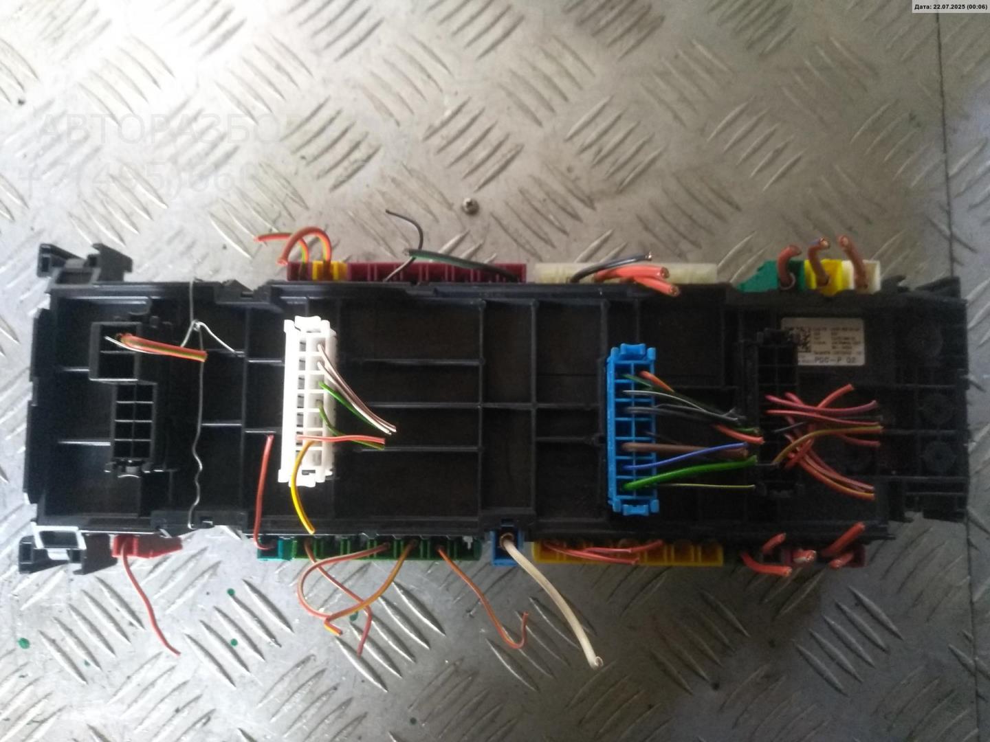 Блок предохранителей