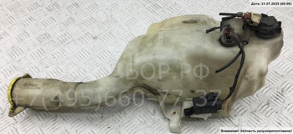 Бачок омывателя лобового стекла