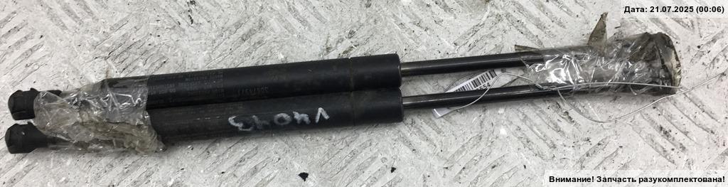 Амортизатор крышки багажника