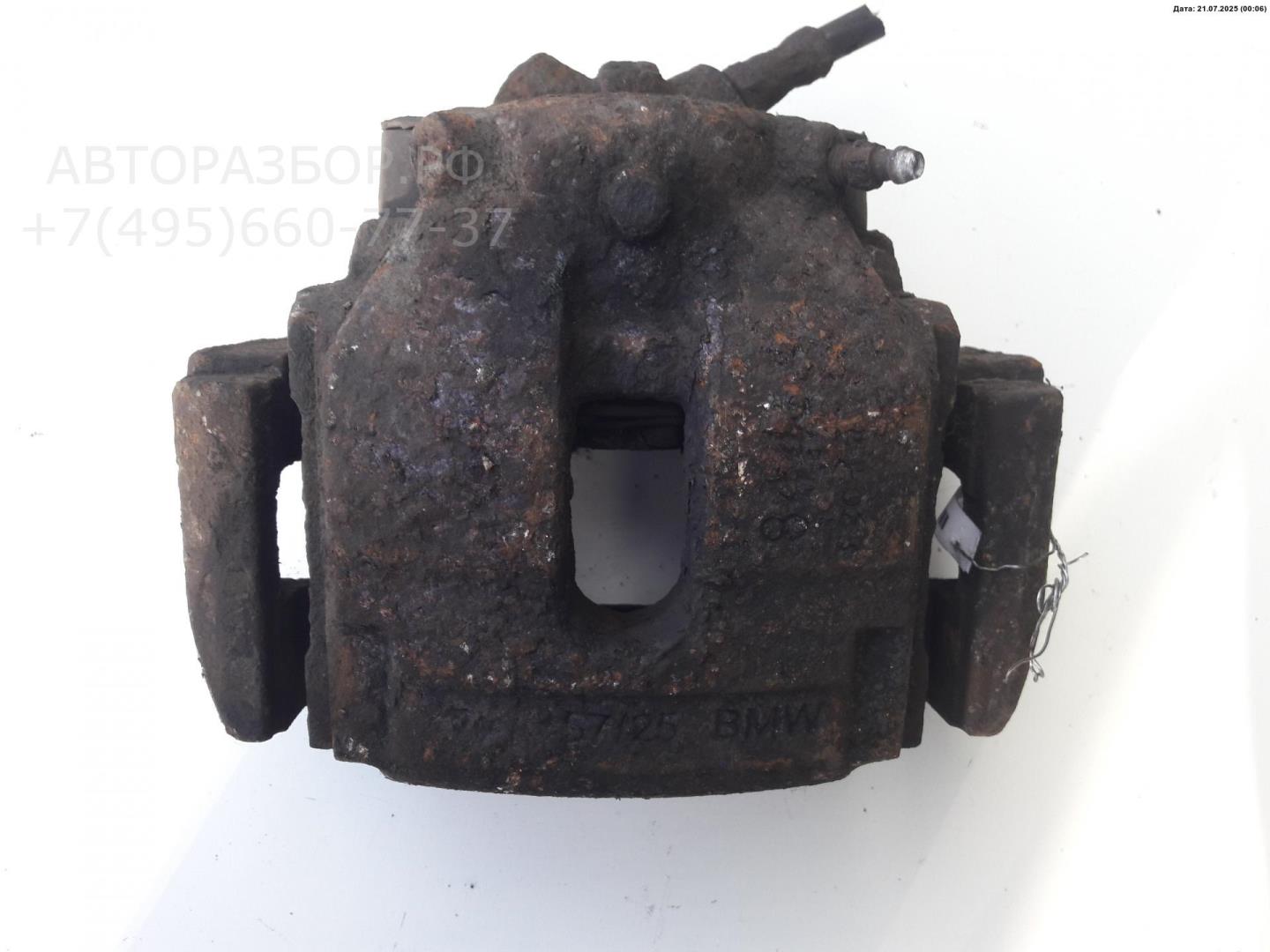 Суппорт передний правый