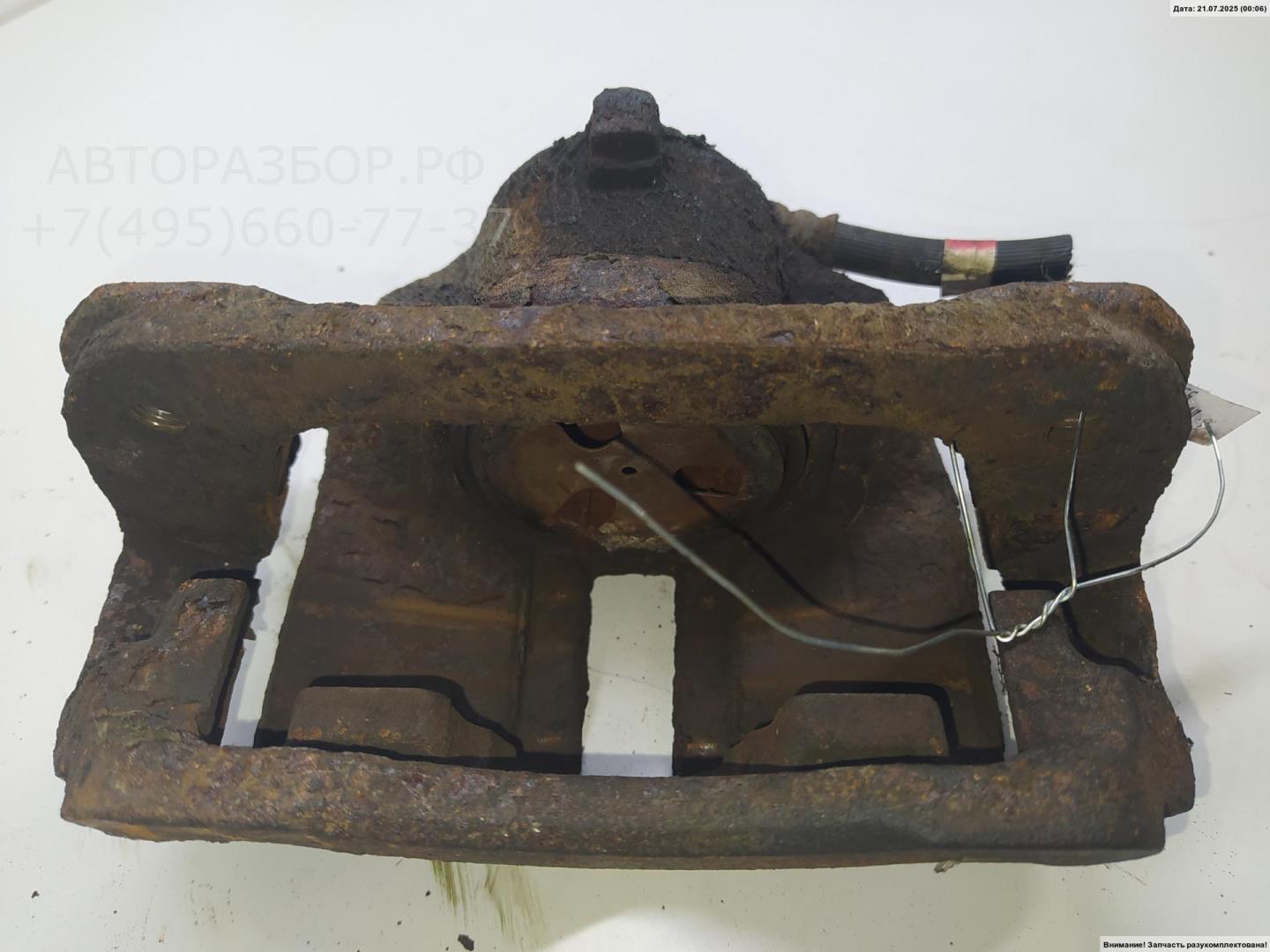 Суппорт передний правый