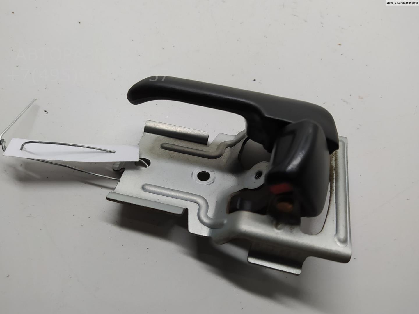 Ручка двери задней внутренняя левая