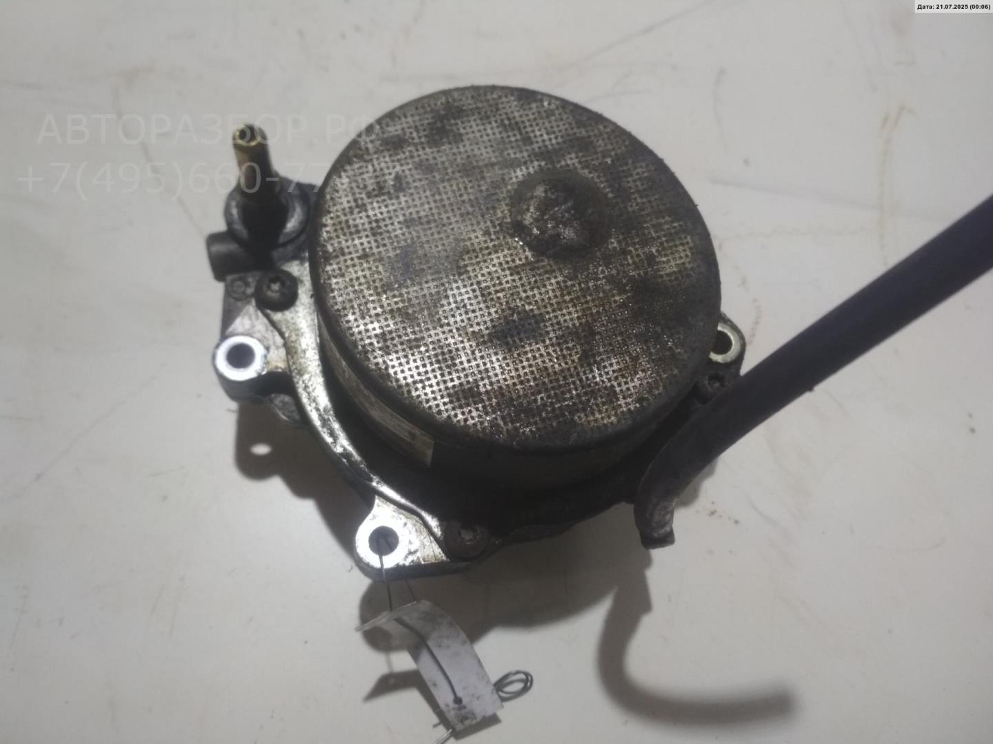 Насос вакуумный