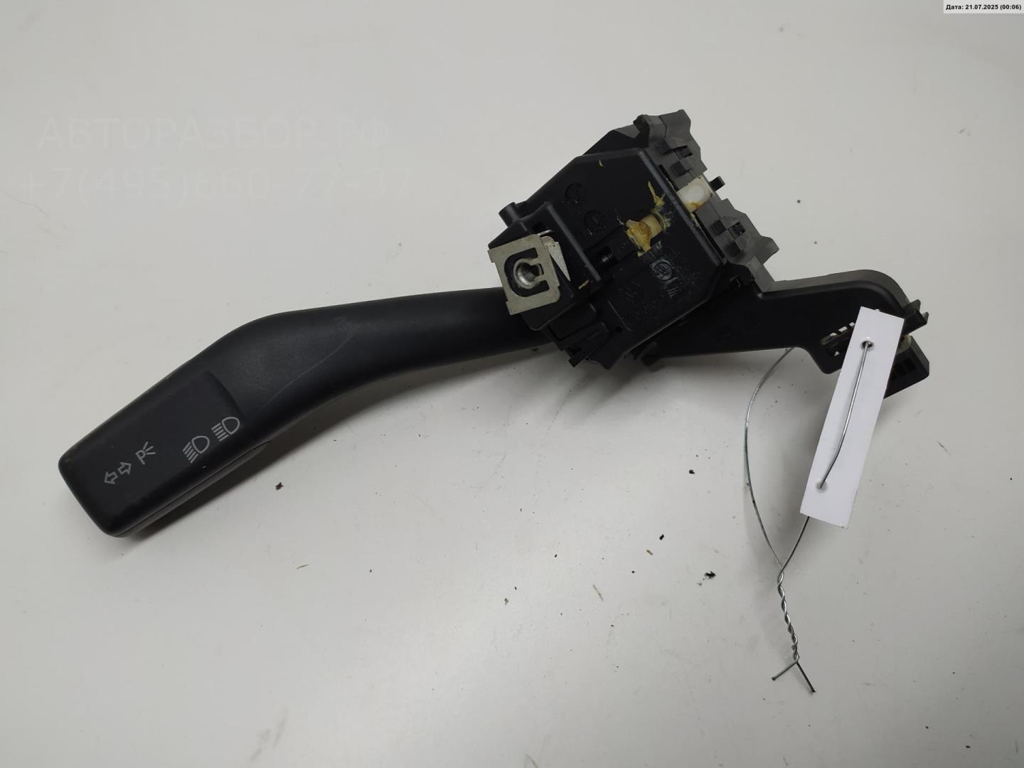 Переключатель поворотов подрулевой