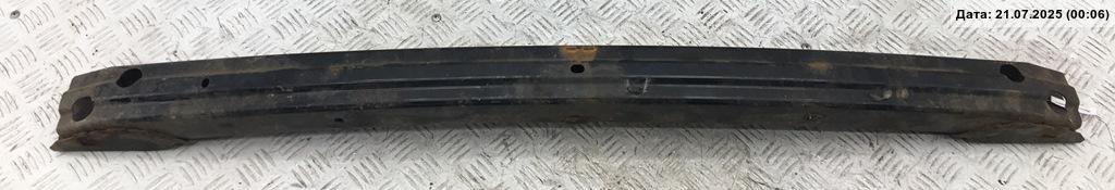 Усилитель переднего бампера