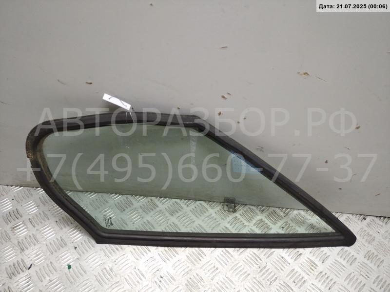 Стекло двери передней левой (форточка)