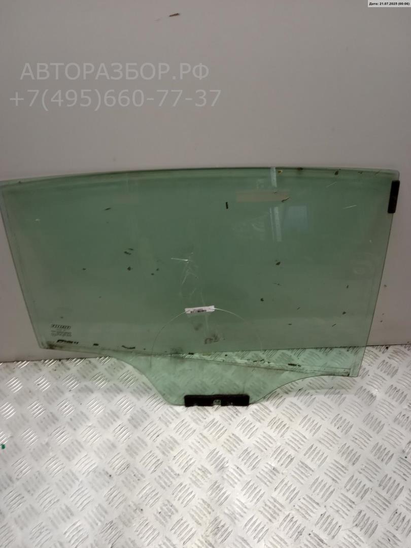 Стекло двери задней правой