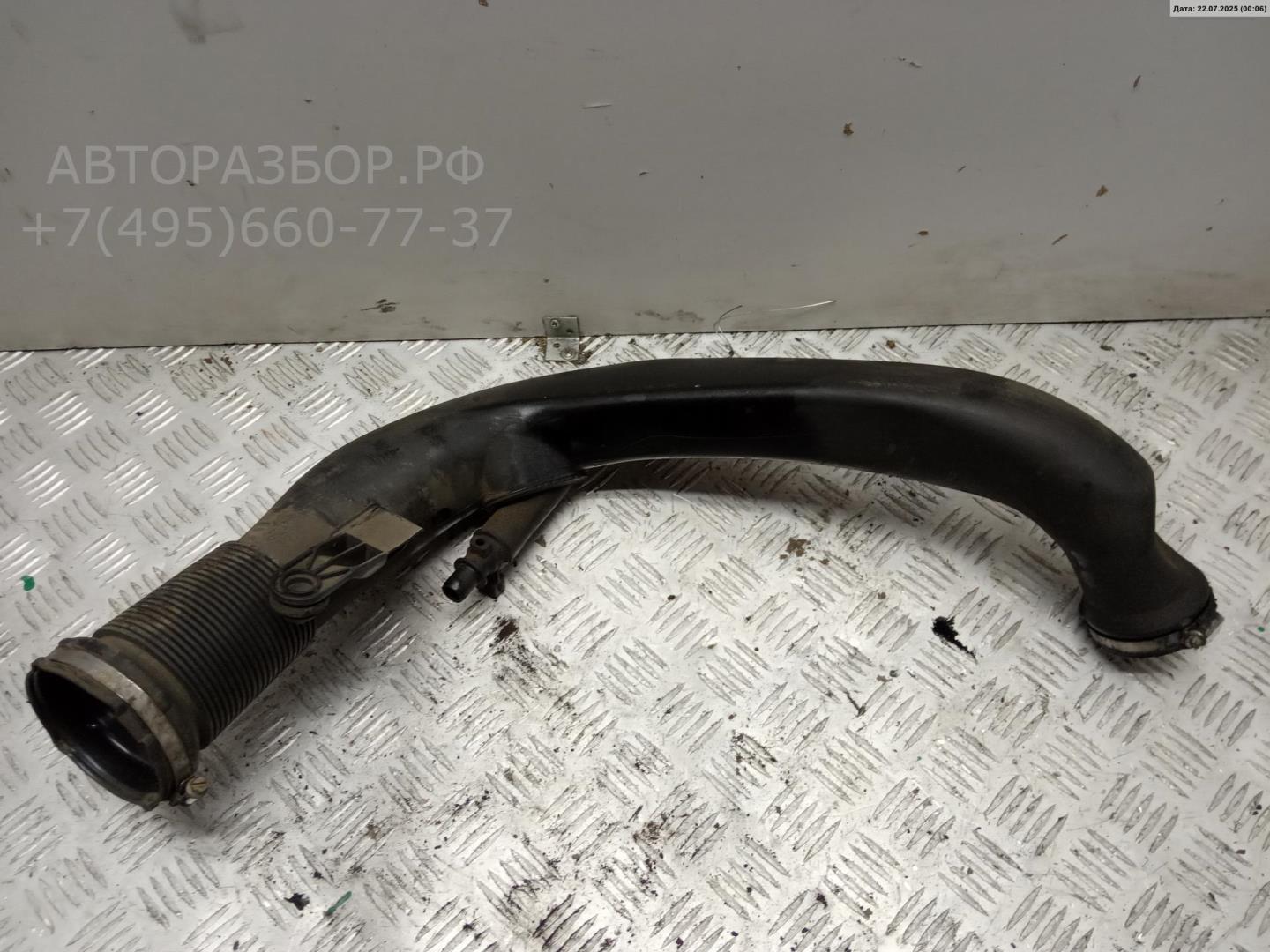 Патрубок интеркулера