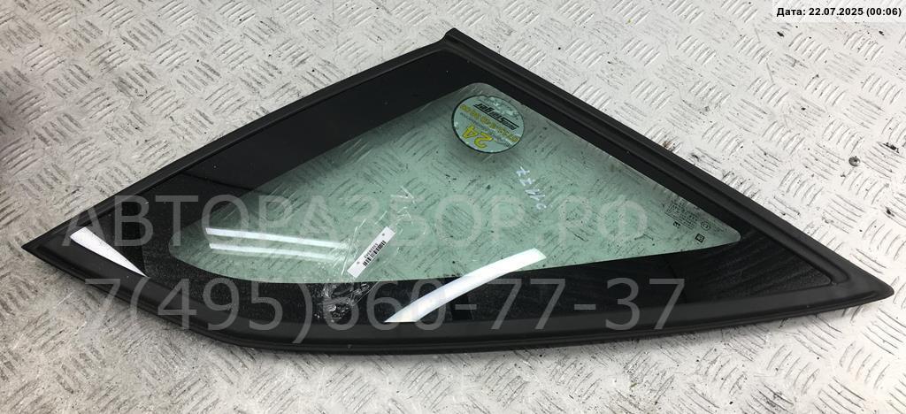 Стекло кузовное глухое правое
