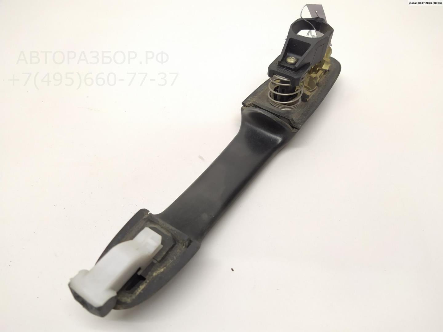 Ручка двери передней наружная правая