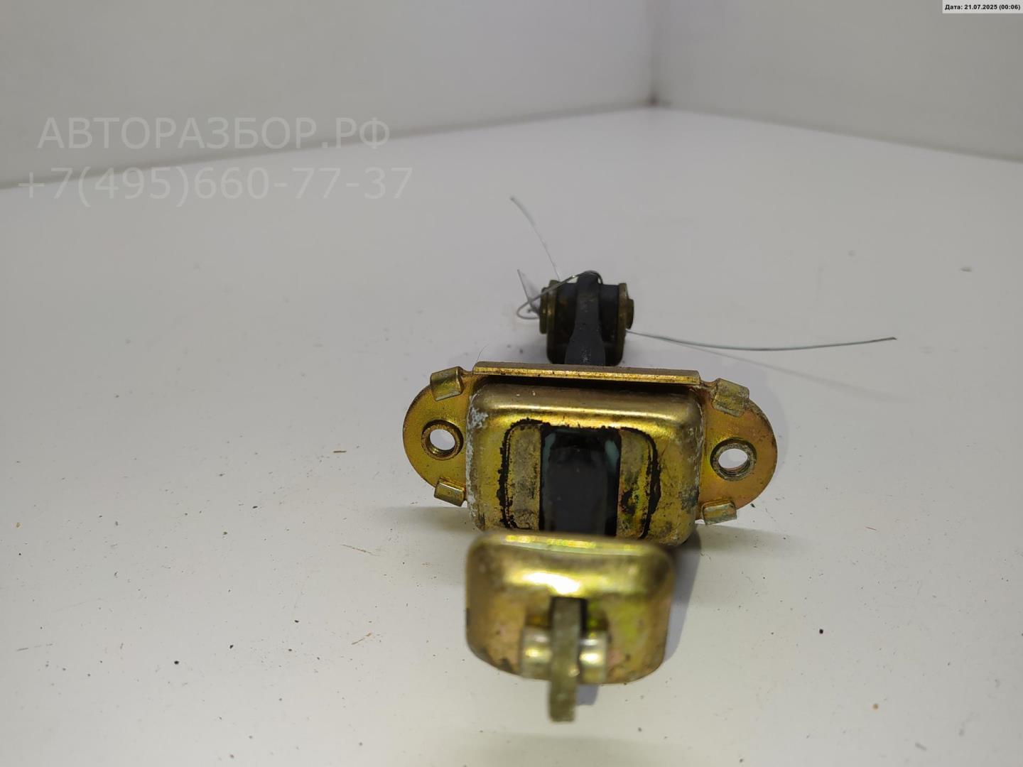 Ограничитель двери