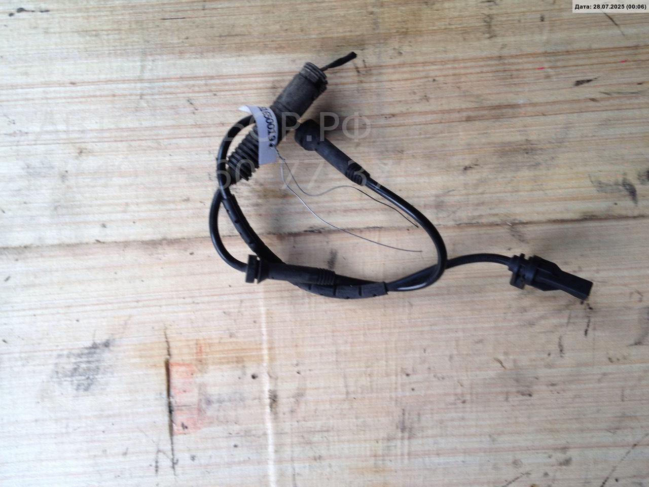 Датчик ABS передний