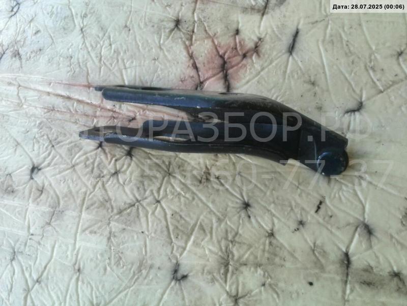 Петля капота левая