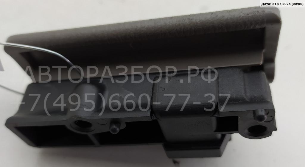 Замок бардачка