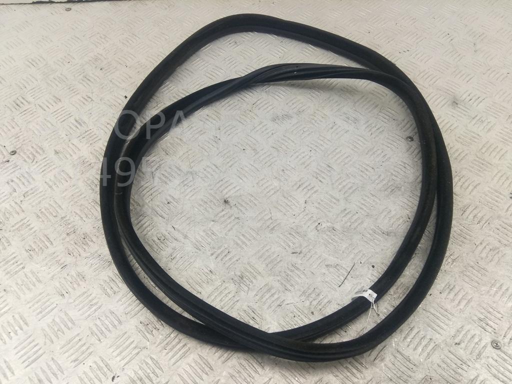 Уплотнитель двери