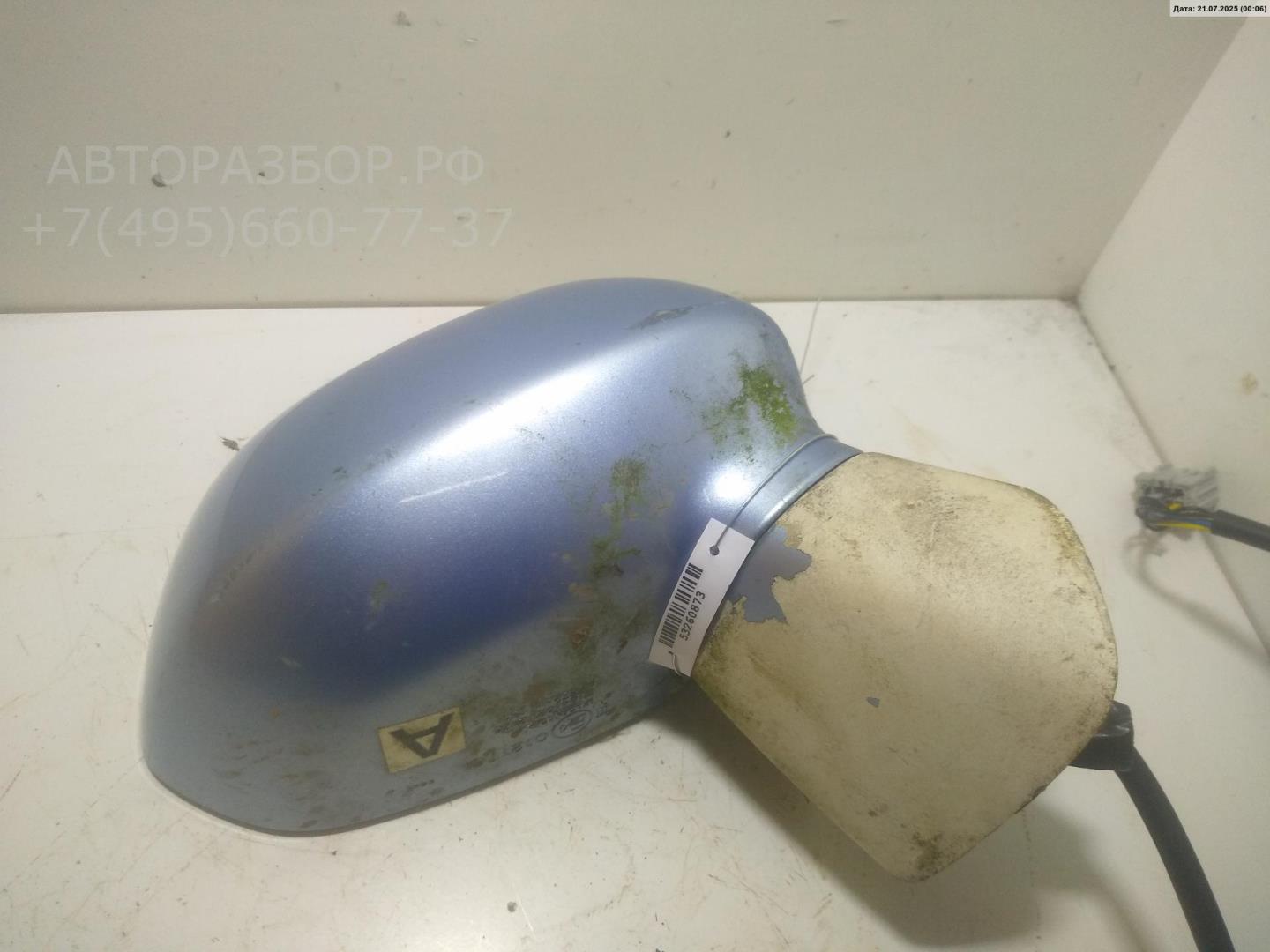 Зеркало правое электрическое