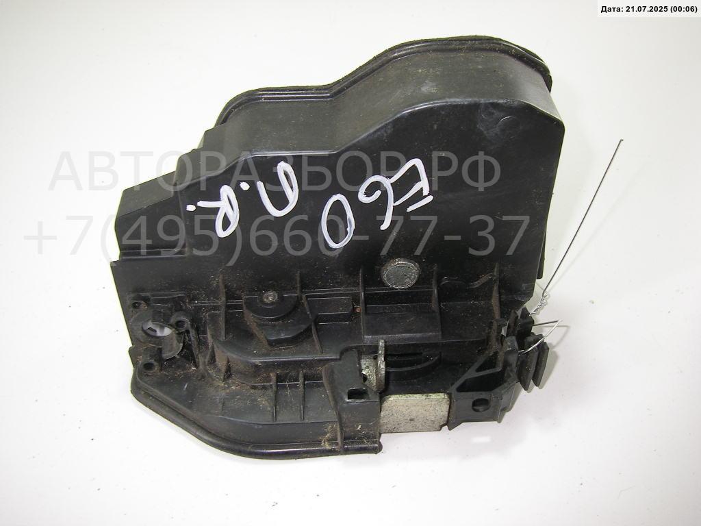 Замок двери передней правой