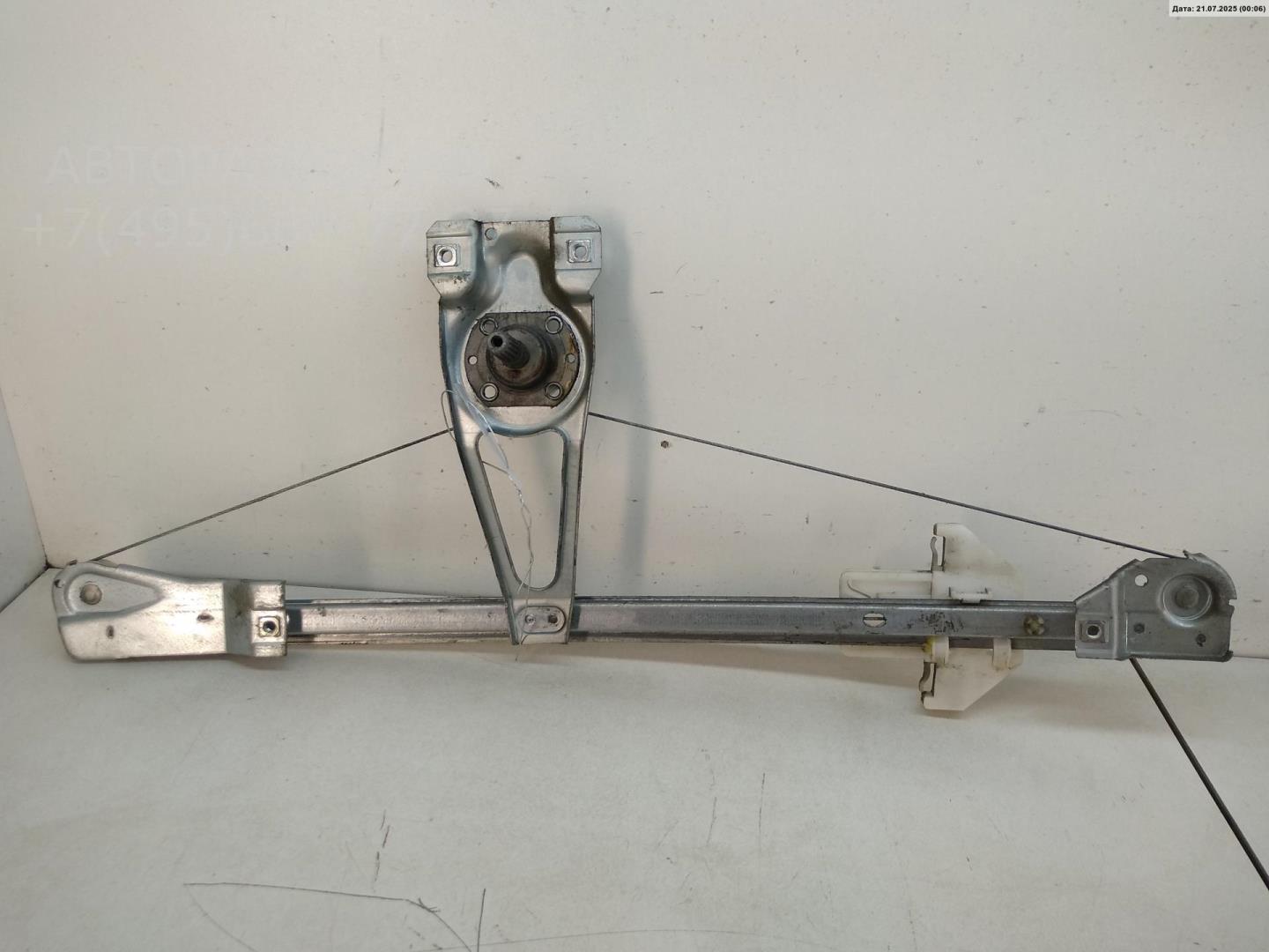 Стеклоподъемник механ. задний левый