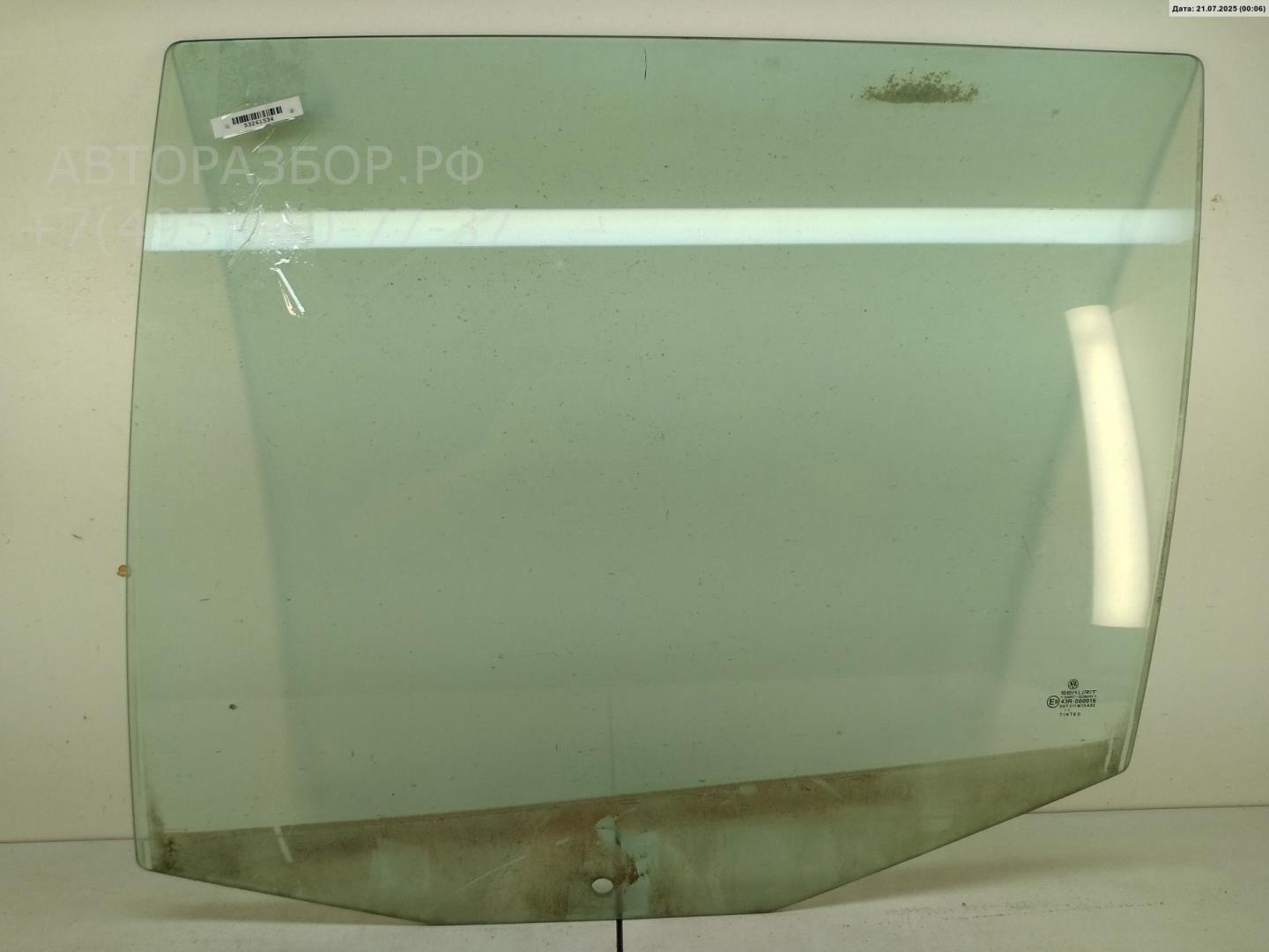 Стекло двери задней левой