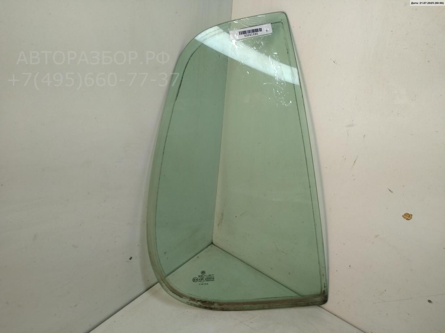 Стекло двери задней правой (форточка)