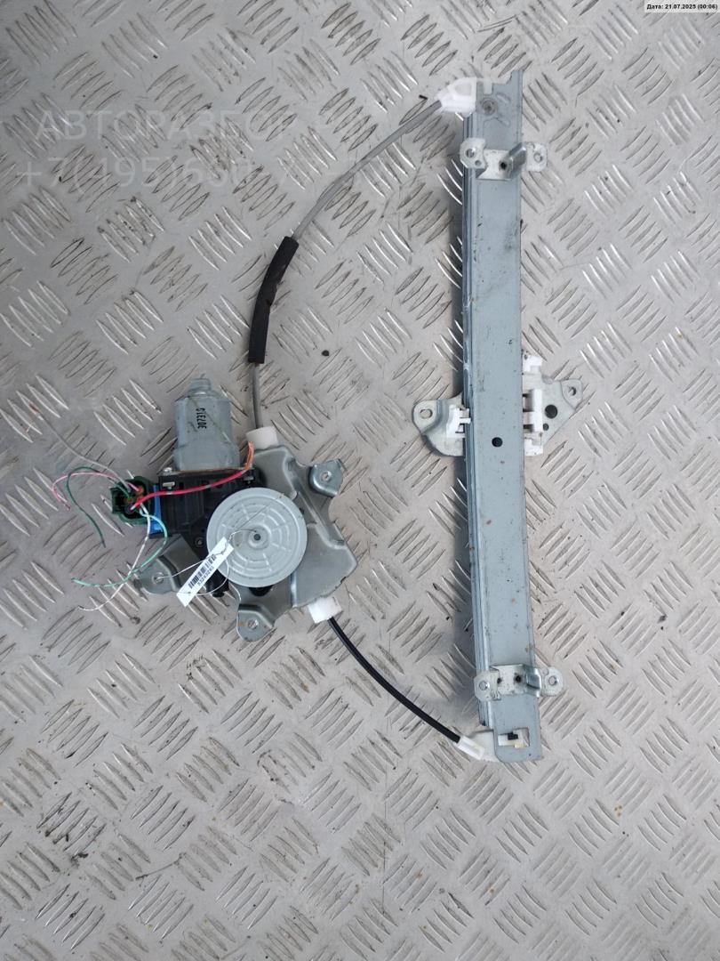 Стеклоподъемник электр. передний правый