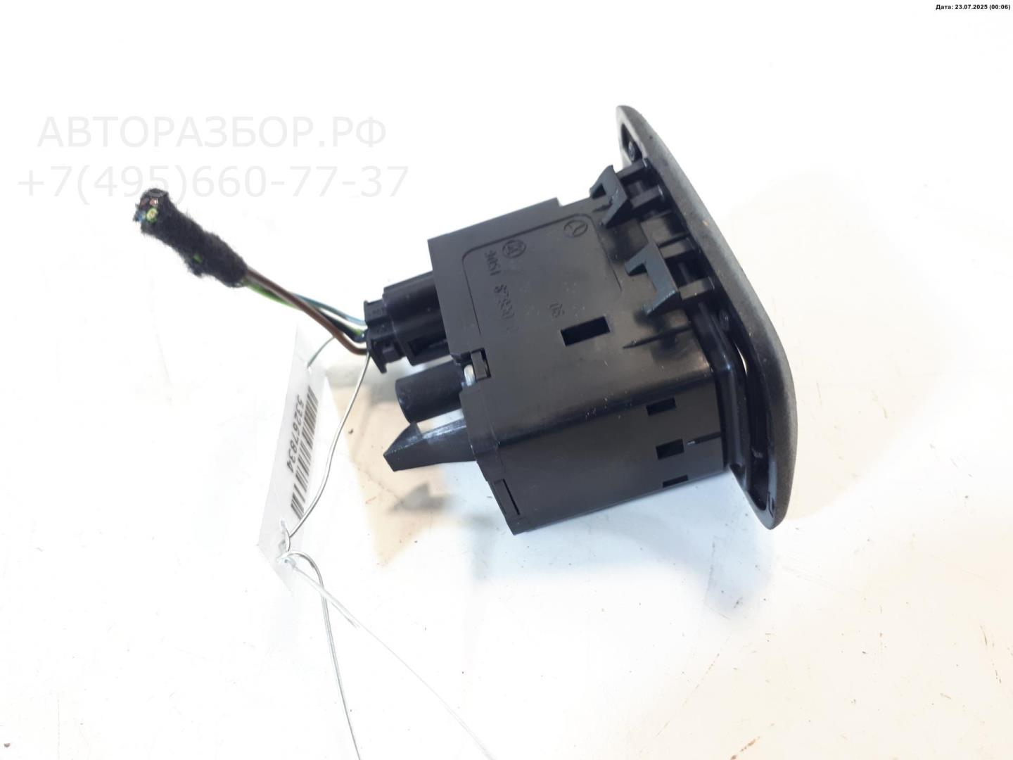 Кнопка стеклоподъемника