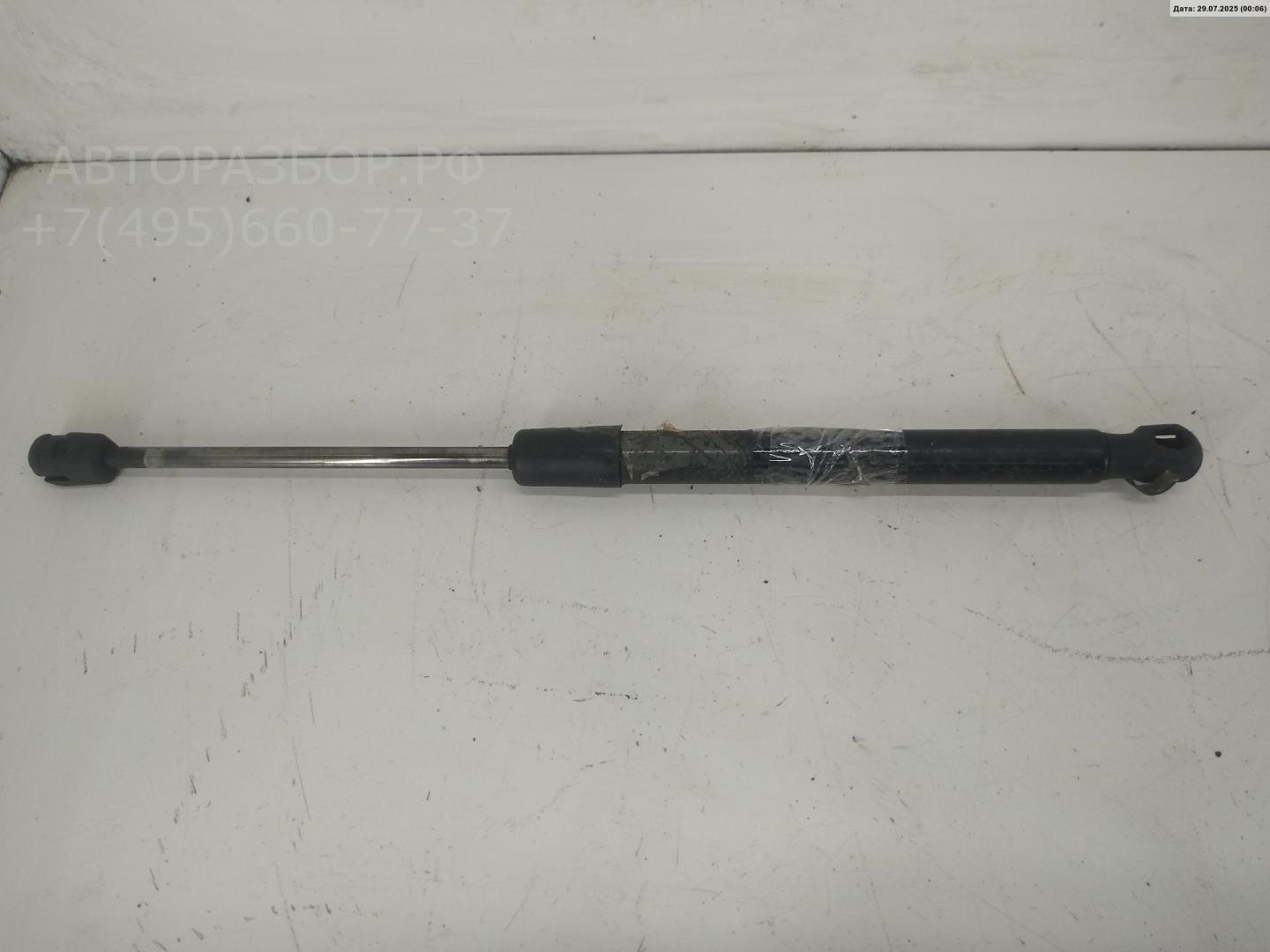 Амортизатор крышки багажника