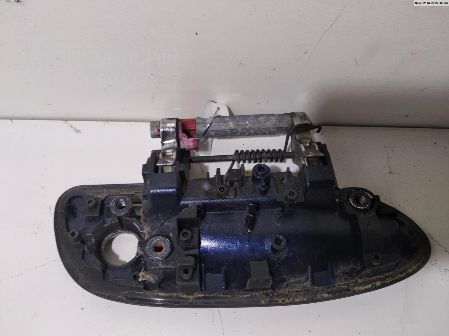 Ручка двери передней наружная левая