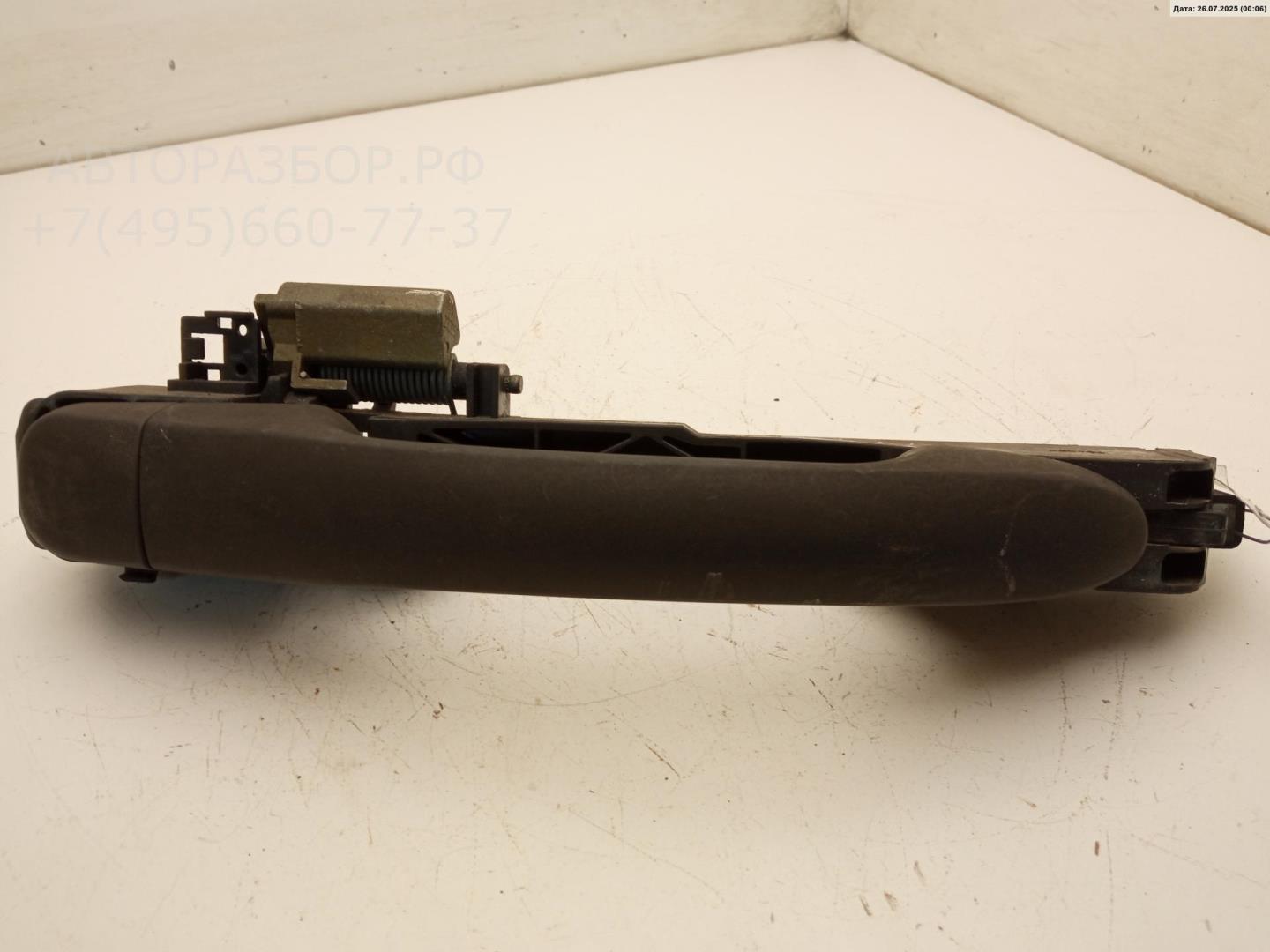 Ручка двери передней наружная правая