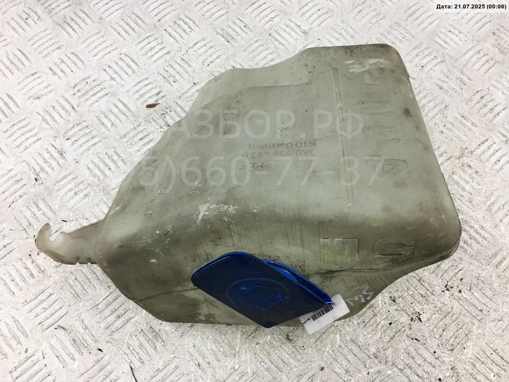 Бачок омывателя лобового стекла