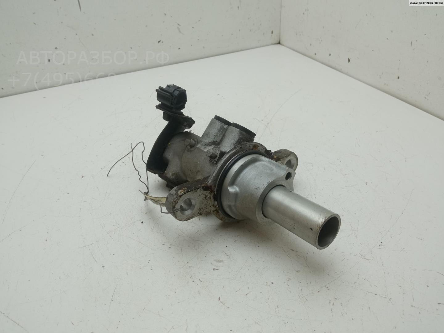 Цилиндр тормозной главный