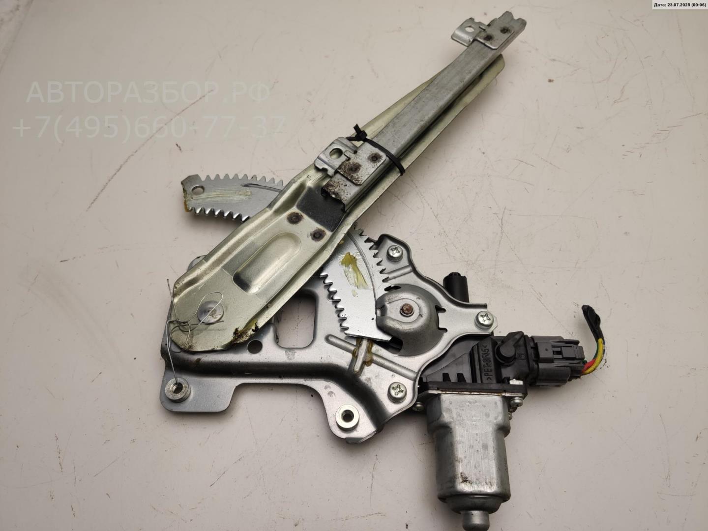 Стеклоподъемник электр. задний правый