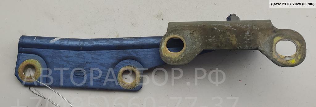 Петля капота левая