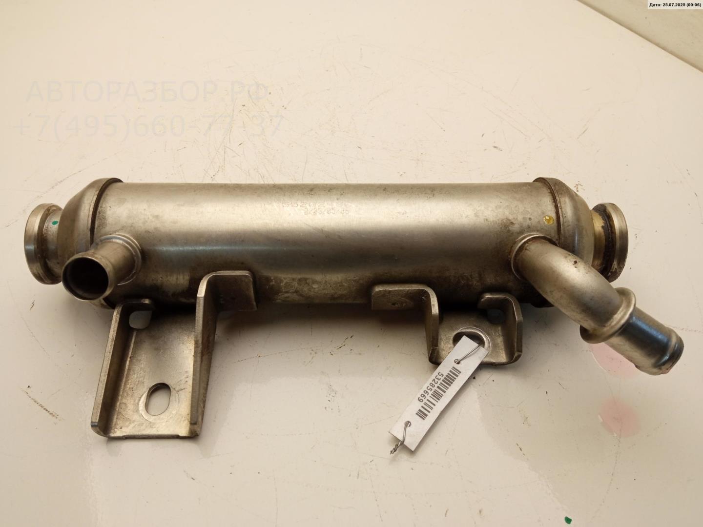 Тройник вентиляции картерных газов