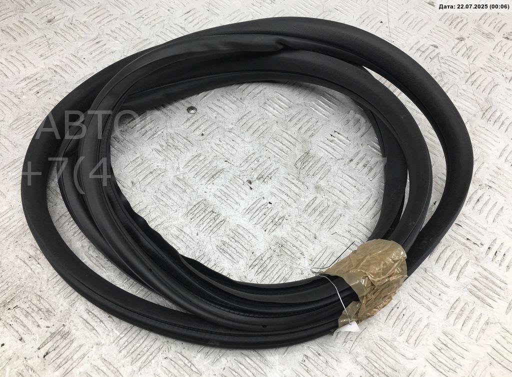 Уплотнитель двери