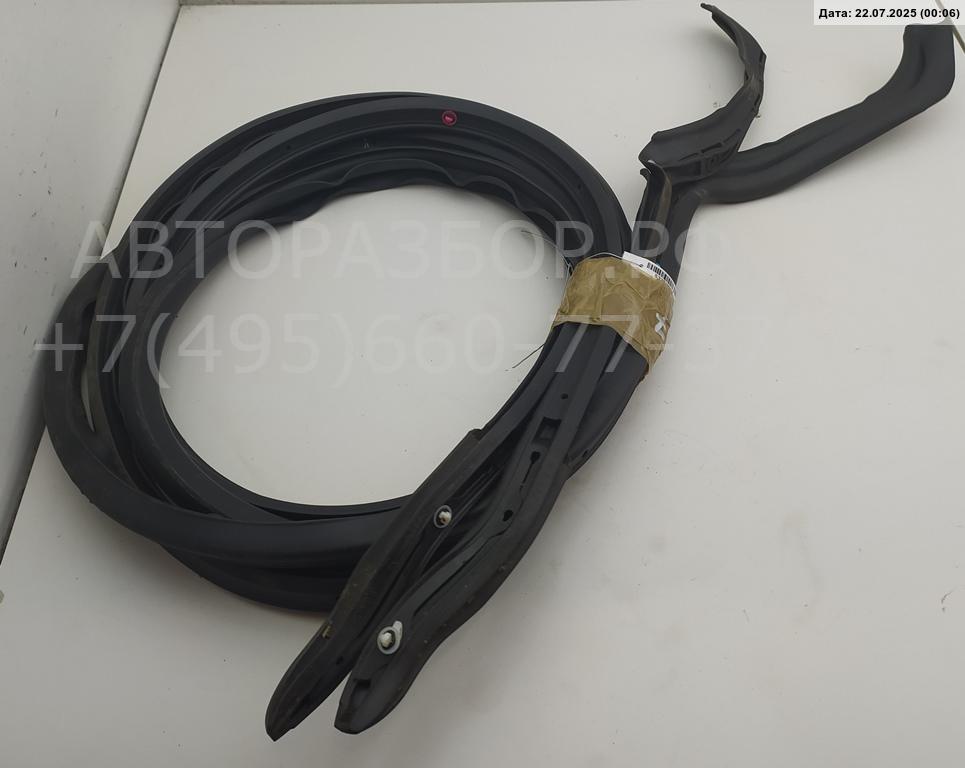 Уплотнитель багажника