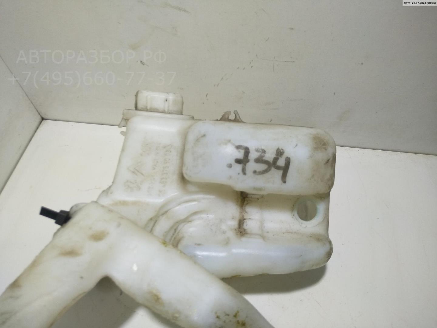 Бачок омывателя лобового стекла