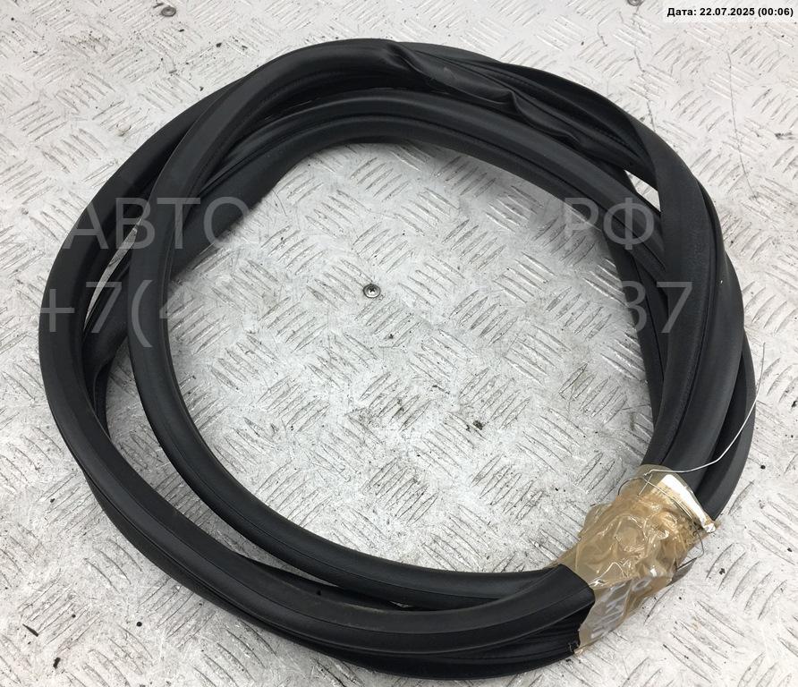 Уплотнитель двери