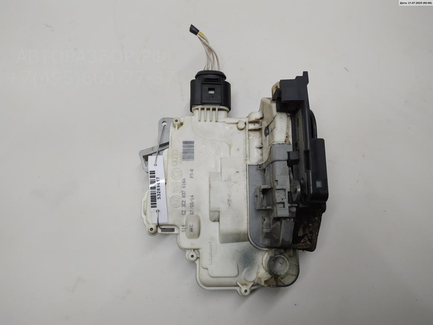 Замок двери передней правой