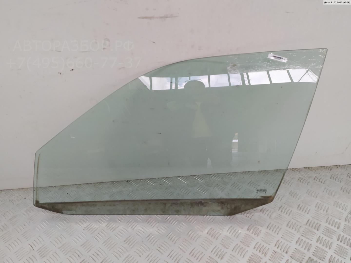 Стекло двери передней левой